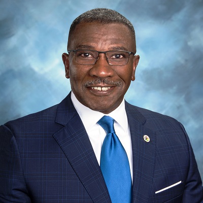 Amos O'Neal